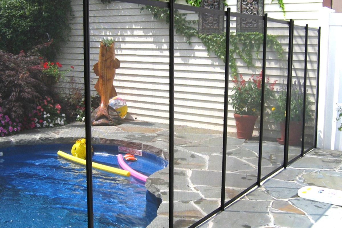 Swimming Pool Fences: A Vital Safety Measure for Your Home